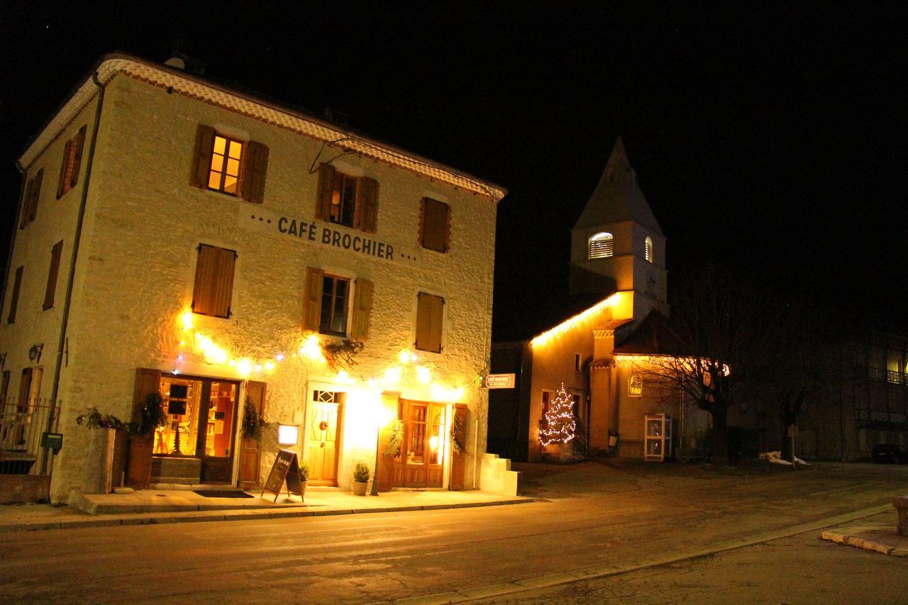 Cafe Brochier Hotel Saint-Julien-en-Vercors Dış mekan fotoğraf